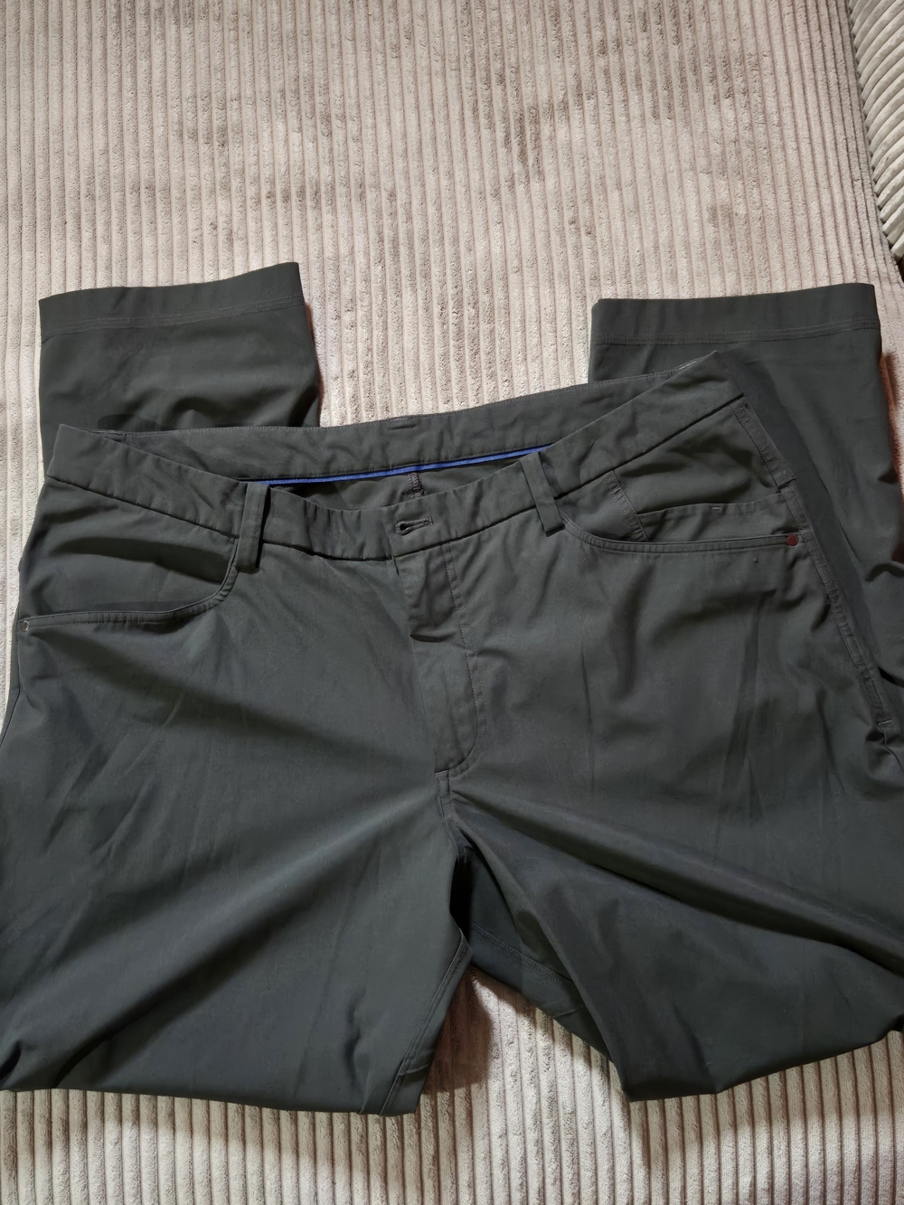 lululemon athletica Men's Charcoal Stretch Chinos